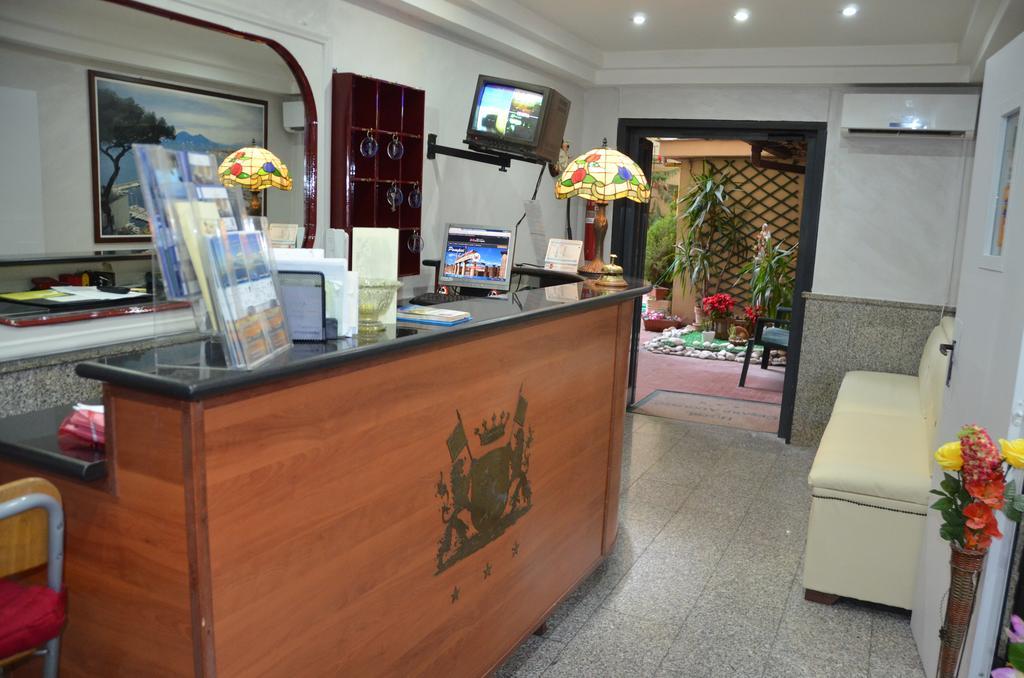 Cesare Augusto Hotel Napoli Bagian luar foto